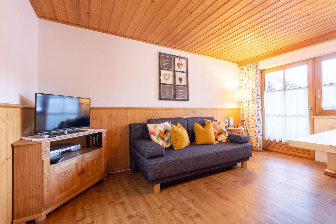 Kassnhof - Urlaub In Den Bergen Apartment Telfes im Stubai Exterior foto